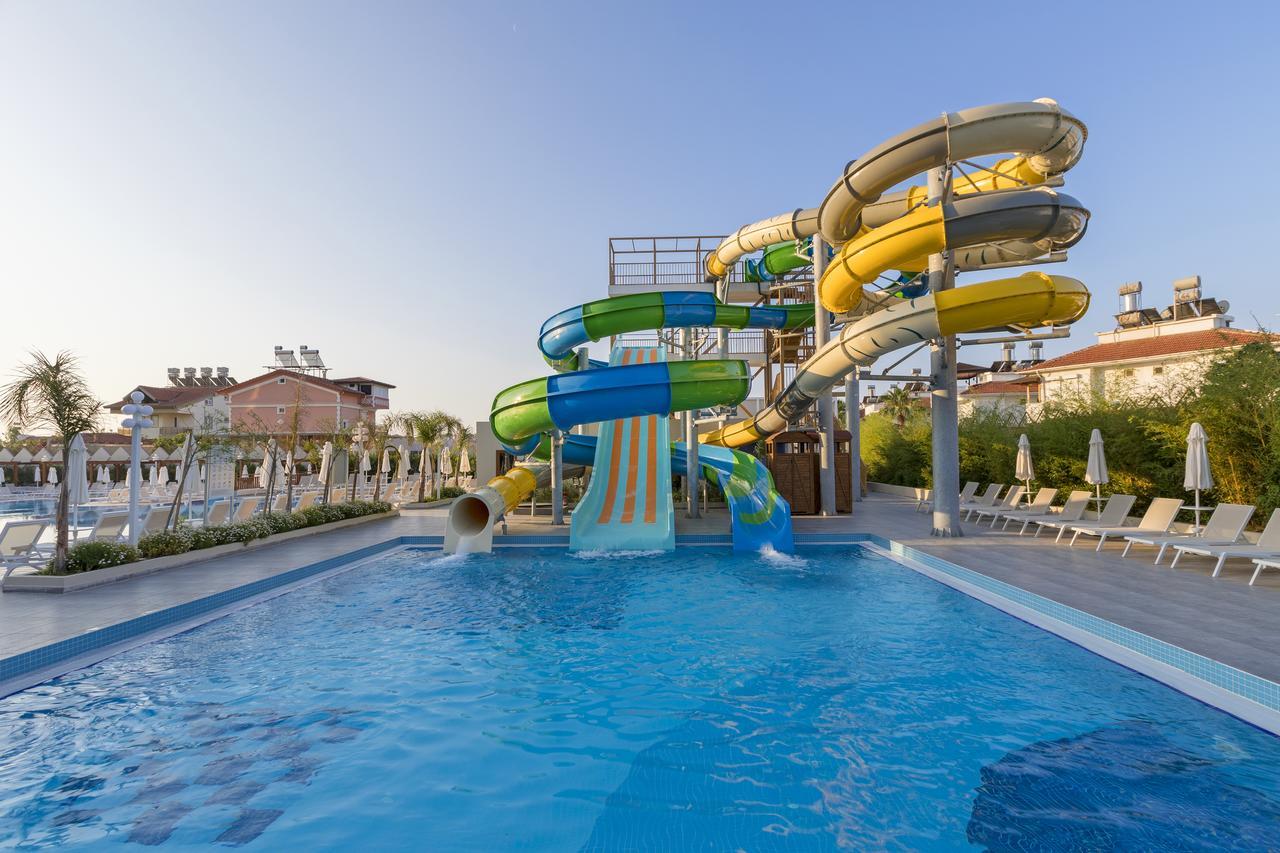 Side Crown Sunshine Ultra All Inclusive Eksteriør bilde